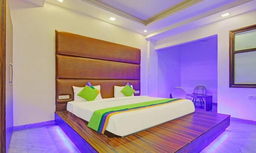 ניו דלהי Hotel Max מראה חיצוני תמונה