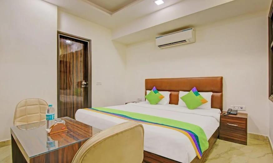 ניו דלהי Hotel Max מראה חיצוני תמונה
