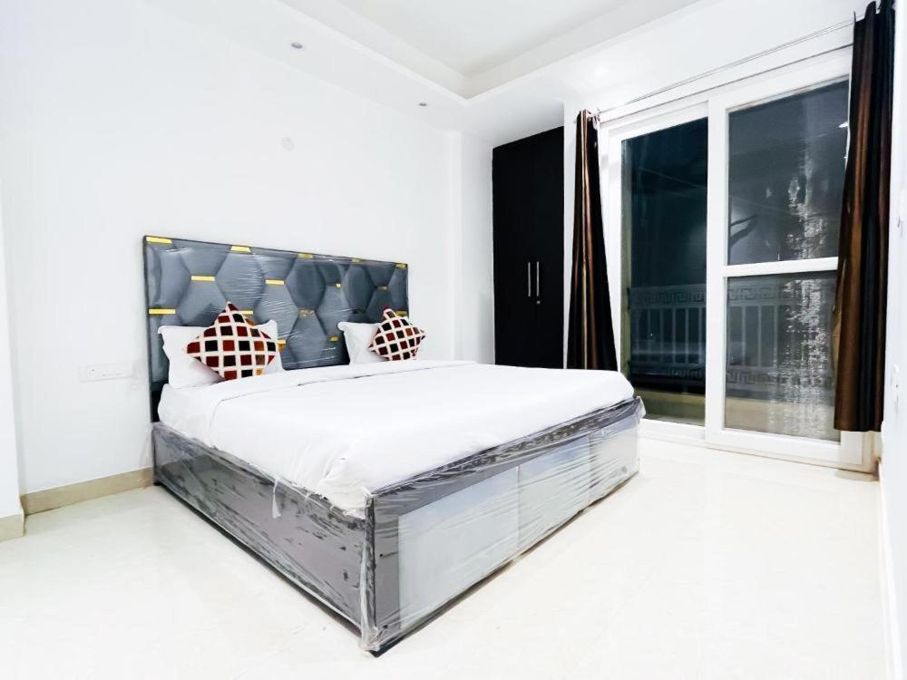 ניו דלהי Hotel Max מראה חיצוני תמונה