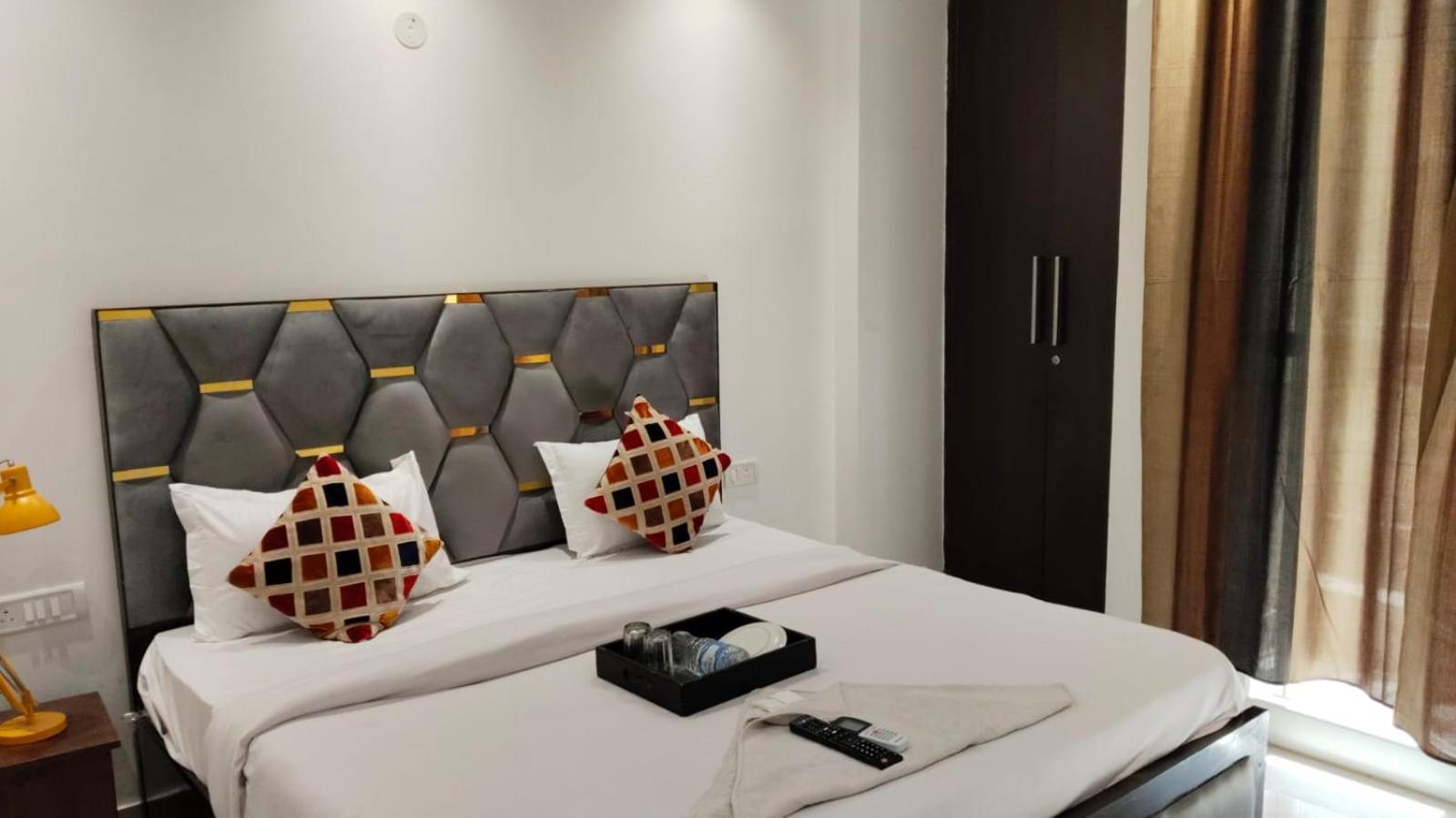 ניו דלהי Hotel Max מראה חיצוני תמונה